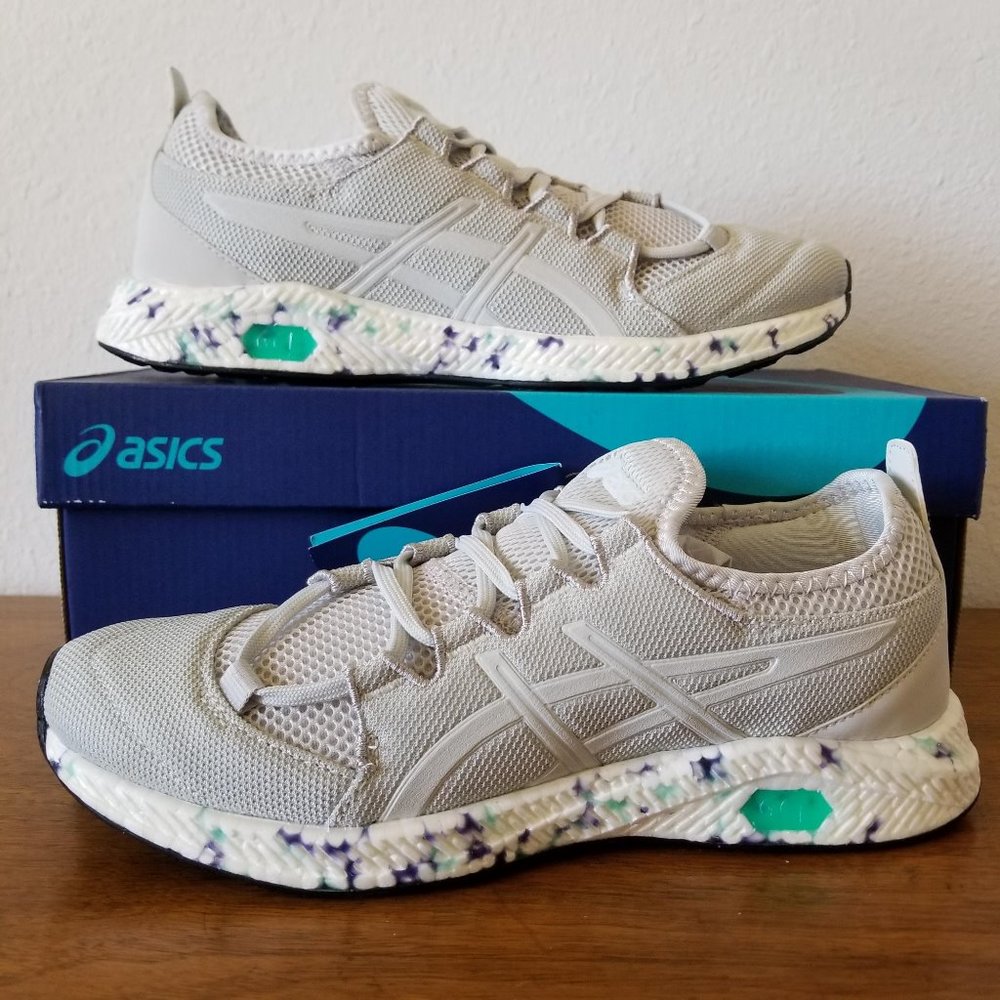 New Asics Women's HyperGEL-Sai Athletic Sneaker